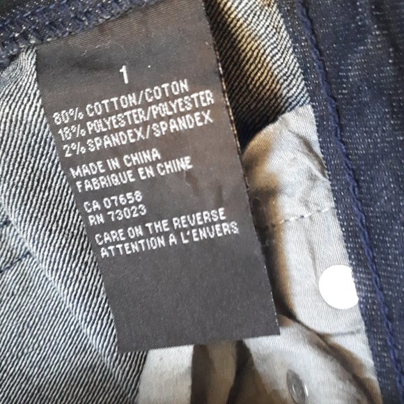 NWOT Seductions Low Rise Navy-Black Jean Capri - Picture 2 of 7